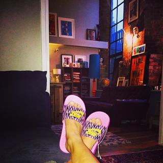 Caroline Flack feet photo thumbnail