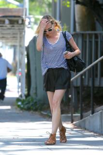 Diane Kruger feet photo thumbnail