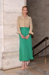 Uma Thurman feet photo thumbnail