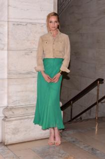 Uma Thurman feet photo thumbnail