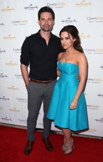 Lacey Chabert feet photo thumbnail