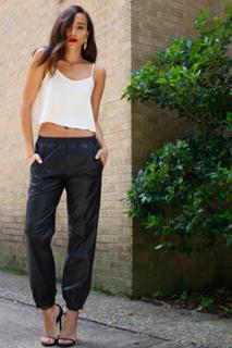 Ashley Madekwe feet photo thumbnail