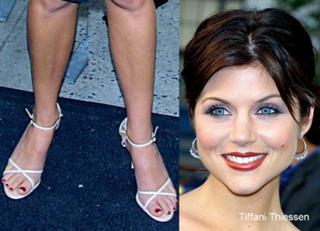 Tiffani Thiessen feet photo thumbnail