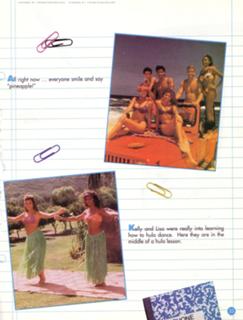 Tiffani Thiessen feet photo thumbnail
