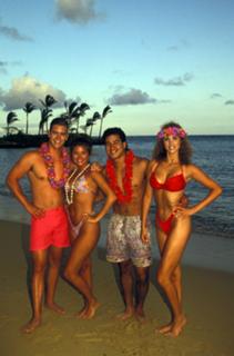 Tiffani Thiessen feet photo thumbnail