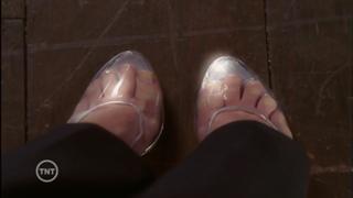 Alyssa Milano feet photo thumbnail