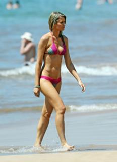 Paige Butcher feet photo thumbnail