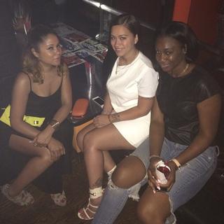Angela Yee feet photo thumbnail