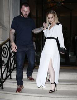 Perrie Edwards feet photo thumbnail