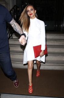 Jade Thirlwall feet photo thumbnail