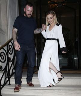 Perrie Edwards feet photo thumbnail