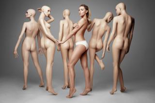 Abbey Clancy feet photo thumbnail