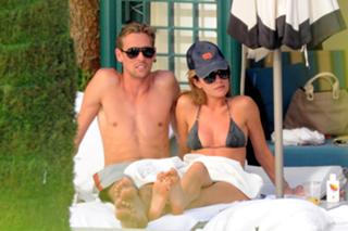 Abbey Clancy feet photo thumbnail
