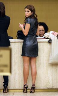 Nikki Reed feet photo thumbnail
