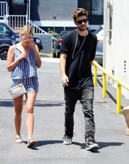 Ashley Benson feet photo thumbnail