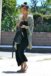 Brenda Song feet photo thumbnail