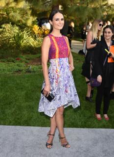 Jordana Brewster feet photo thumbnail