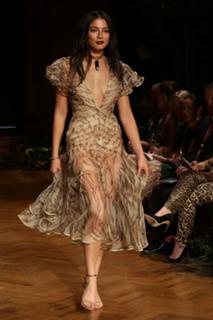 Jessica Gomes feet photo thumbnail