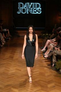 Jessica Gomes feet photo thumbnail