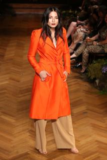 Jessica Gomes feet photo thumbnail