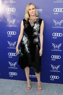 Diane Kruger feet photo thumbnail