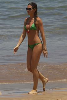 Abbey Clancy feet photo thumbnail