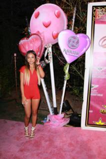 Karrueche Tran feet photo thumbnail