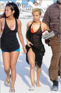 Karrueche Tran feet photo thumbnail