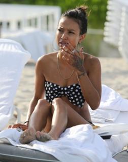 Karrueche Tran feet photo thumbnail
