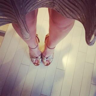 Emmy Rossum feet photo thumbnail