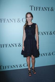 Hilary Swank feet photo thumbnail