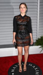 Sophia Bush feet photo thumbnail