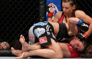 Miesha Tate feet photo thumbnail