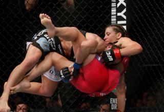 Miesha Tate feet photo thumbnail