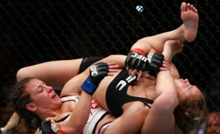 Miesha Tate feet photo thumbnail