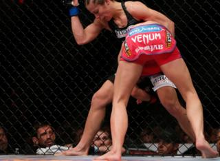 Miesha Tate feet photo thumbnail