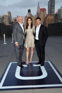 Emmy Rossum feet photo thumbnail