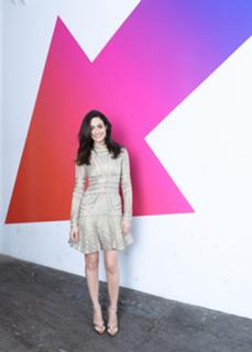 Emmy Rossum feet photo thumbnail
