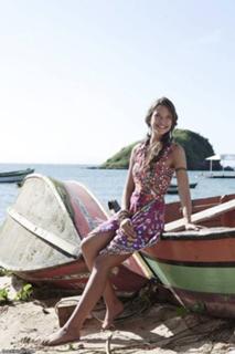Juliana Paiva feet photo thumbnail
