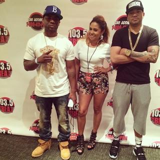 Angela Yee feet photo thumbnail