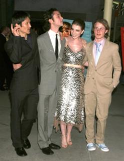 Michelle Trachtenberg feet photo thumbnail