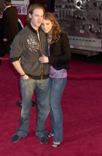 Michelle Trachtenberg feet photo thumbnail