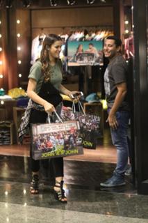 Bruna Marquezine feet photo thumbnail