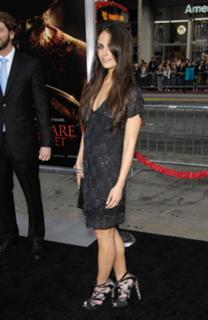 Jordana Brewster feet photo thumbnail