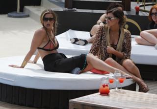 Ferne McCann feet photo thumbnail