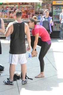 Katharine McPhee feet photo thumbnail