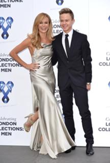 Amanda Holden feet photo thumbnail