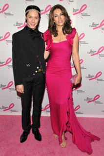 Elizabeth Hurley feet photo thumbnail