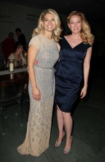 Virginia Madsen feet photo thumbnail