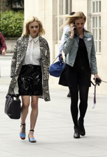 Fearne Cotton feet photo thumbnail